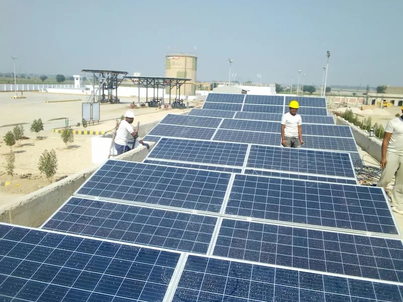 Commercial and industrial solar installation